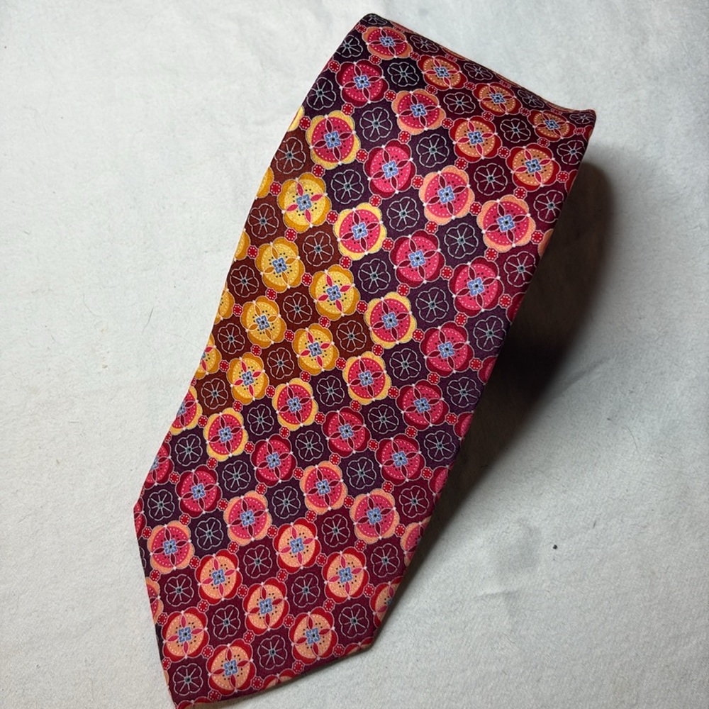Geoffrey Beene Multi colored Especially  soft Silk Tie Pink Orange Red